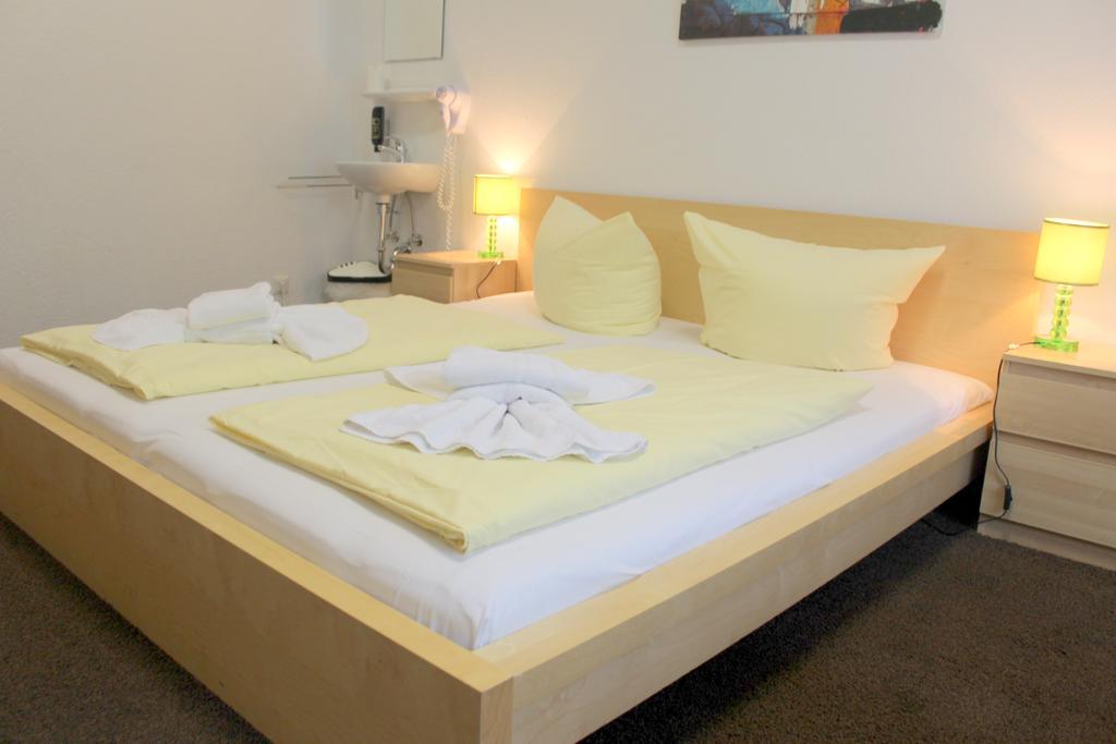 Pension Central Hostel Berlin Dış mekan fotoğraf