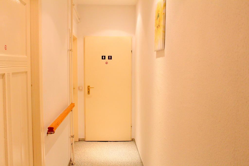Pension Central Hostel Berlin Dış mekan fotoğraf