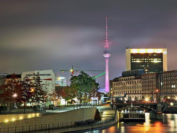 Pension Central Hostel Berlin Dış mekan fotoğraf